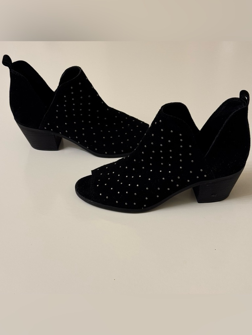 Lucky Brand Black Leather Berlenna Studded Peep Toe Booties Size 7m - Picture 3 of 9